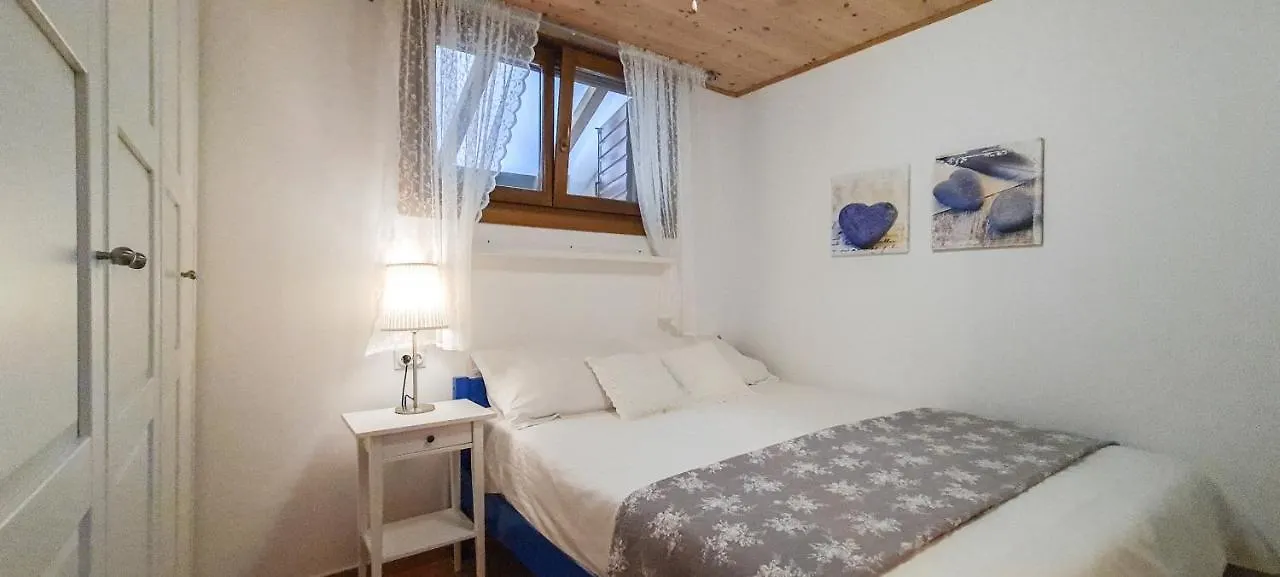 Holiday Home Smokvin Hlad Peroj